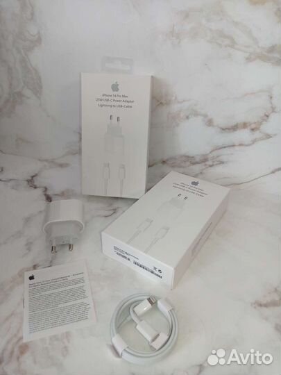 Зарядное устройство для iPhone