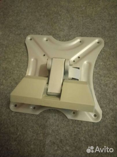 Кронштейн с креплением для телевизора,монитора