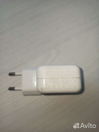 Apple 12w usb power adapter