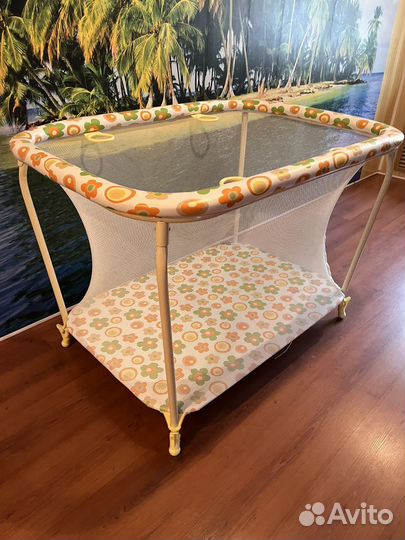 Манеж детский складной