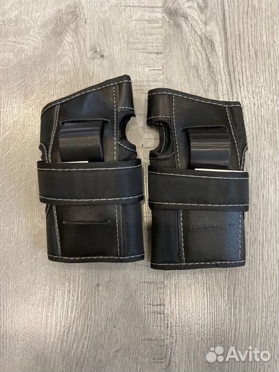 Защита для роликов fila новая