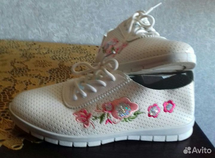 Мокасины женские