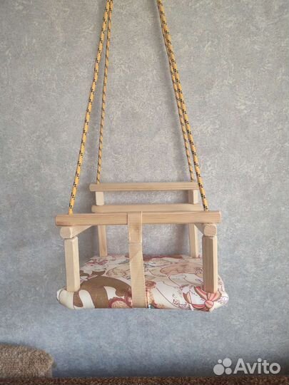 Качели деревянные подвесные