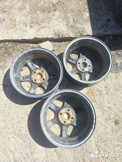 Литые диски r 15 4*100 3 штуки Веста