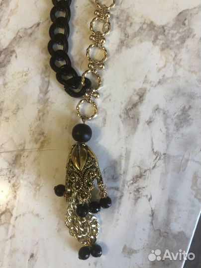 Сотуар (колье)