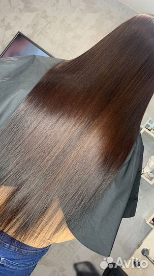 Кератиновое выпрямление волос