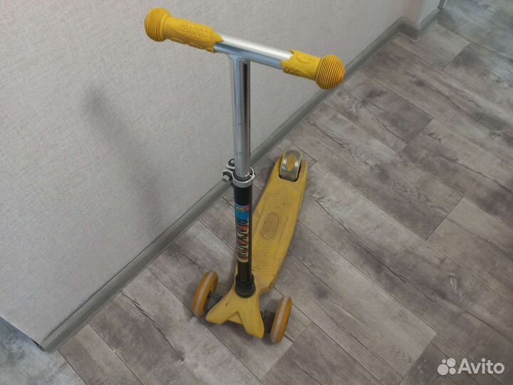 Самокат детский трехколесный бу