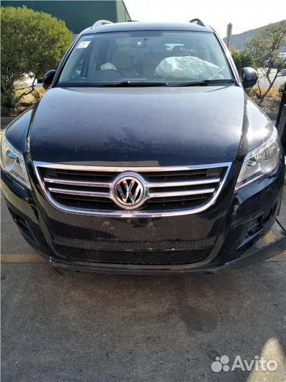 Разбор на запчасти Volkswagen Tiguan