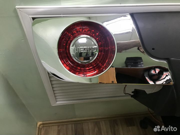 Накладка заднего бампера Hyundai Tucson 1