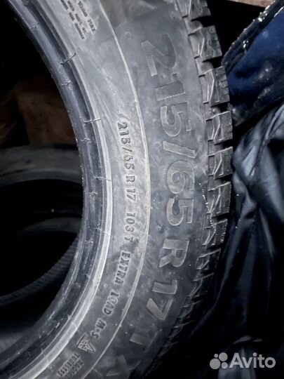 Continental IceContact 2 215/65 R17