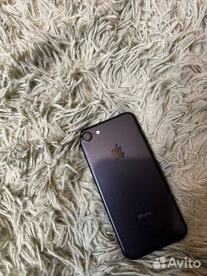 iPhone 7, 128 ГБ