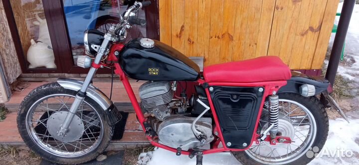 Мотоцикл Иж Планета 4