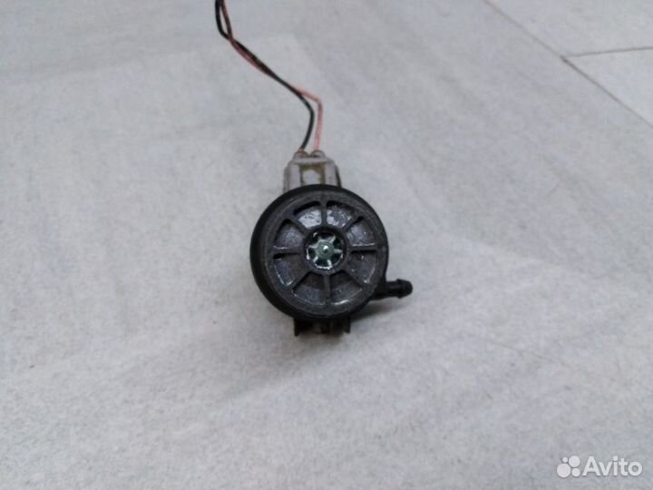 Насос омывателя Мазда 5 1 CR