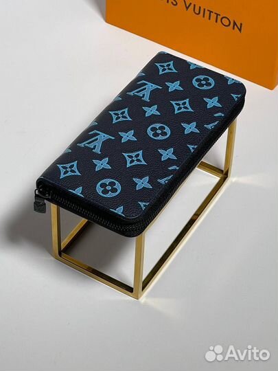 Louis vuitton портмоне