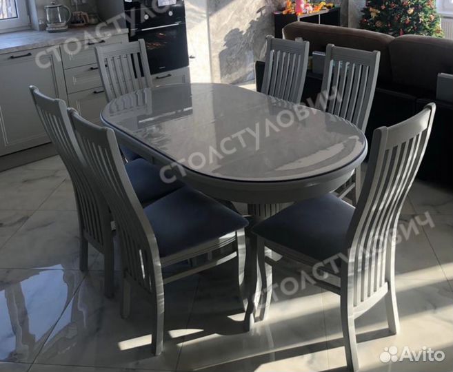 Столы и стулья