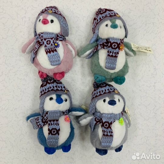 Пингвин в шапочке. Мягкая игрушка 20см