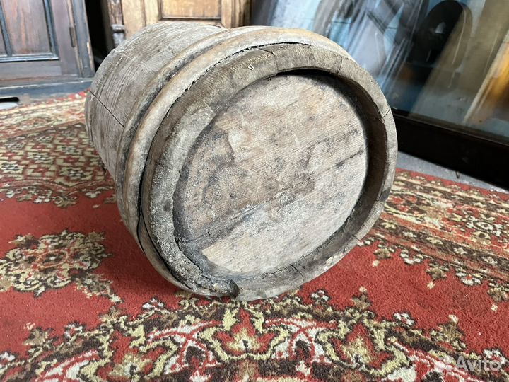 Ведро старинное деревянное