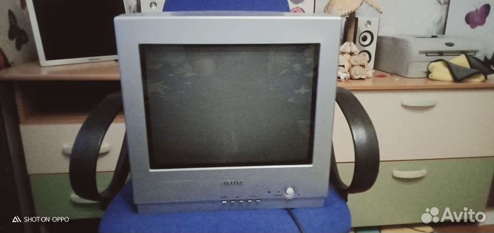 Телевизор samsung