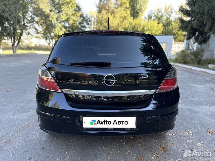 Opel Astra 1.6 МТ, 2010, 137 000 км