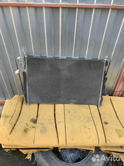 Радиатор кондиционера Nissan Fuga Y 50