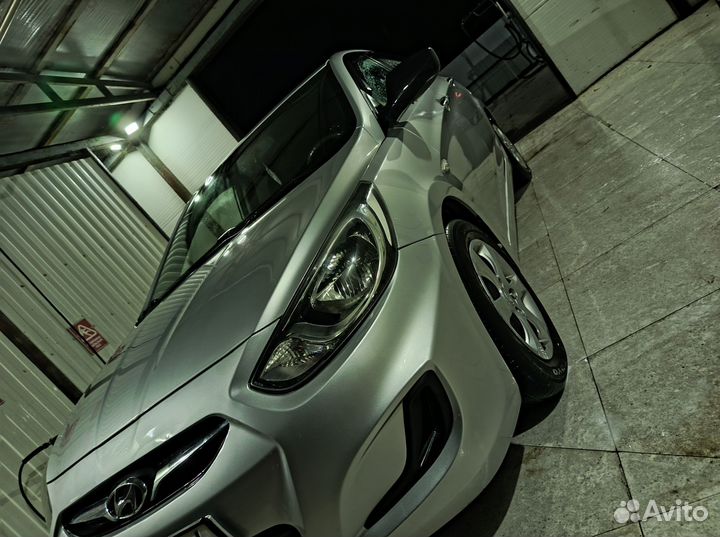 Hyundai Solaris 1.4 AT, 2011, 153 530 км