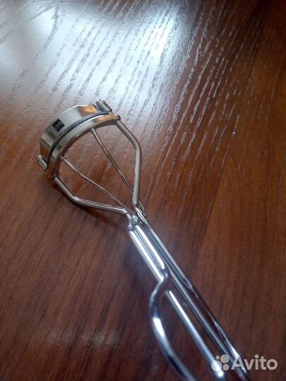 Щипцы для завивки ресниц