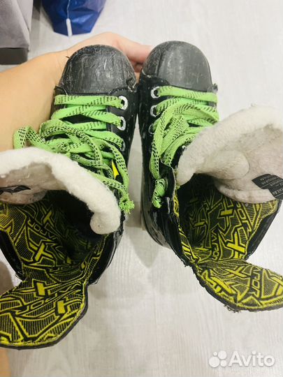 Хоккейные коньки bauer vapor