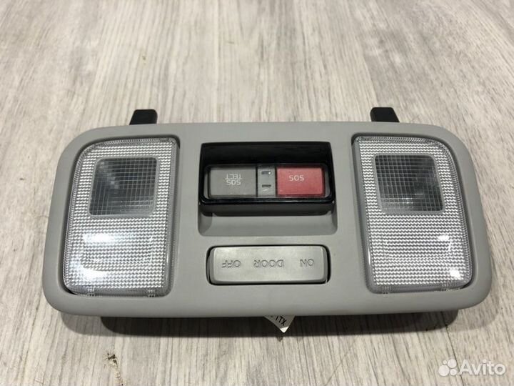 Плафон освещения салона передний Kia Rio X-Line