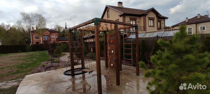 Спортивная площадка,площадка для дачи,спорт компле