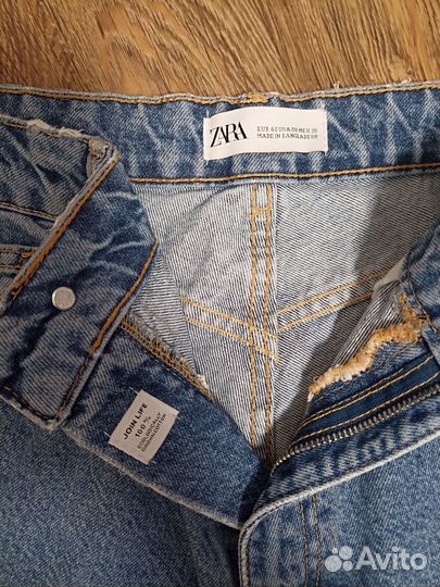 Джинсы zara