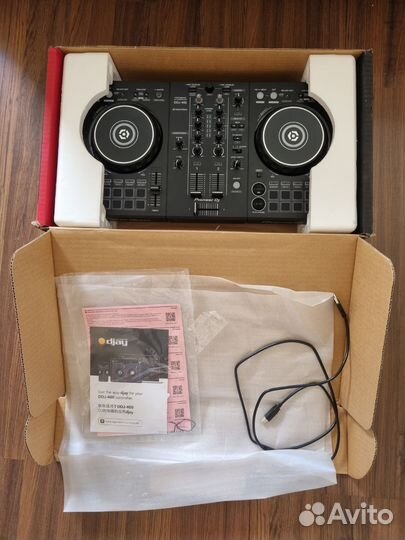 DJ контроллер Pioneer DDJ-400