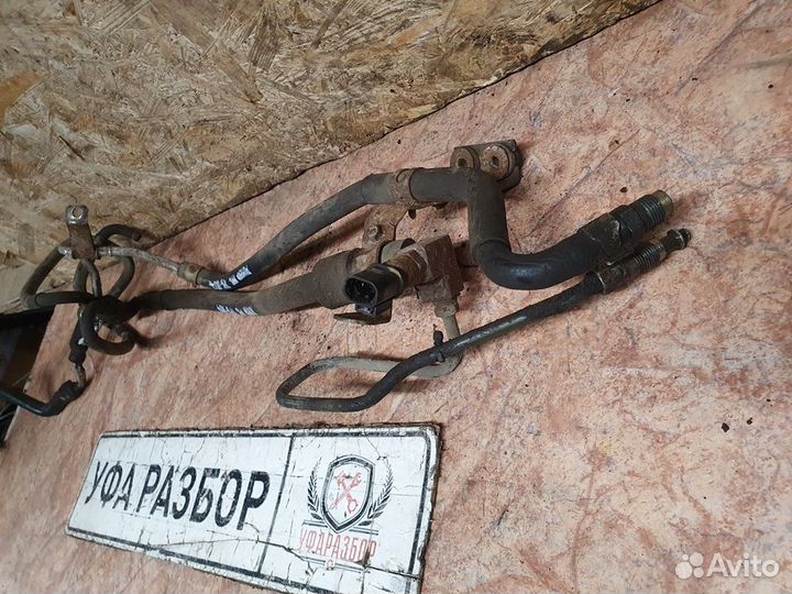 Трубка гура 1,8 АКПП Nissan Almera N16 2000-2006