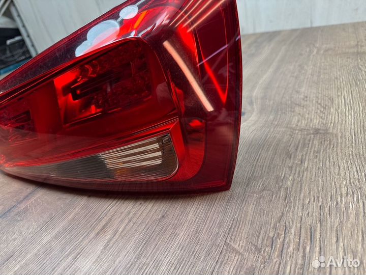 Фонарь правый Audi A1 8X 1.4 caxa 2011