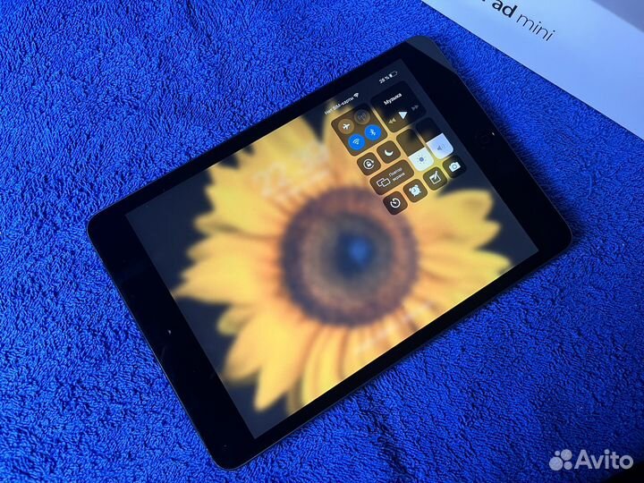 Планшет iPad mini 7,9 дюймовый