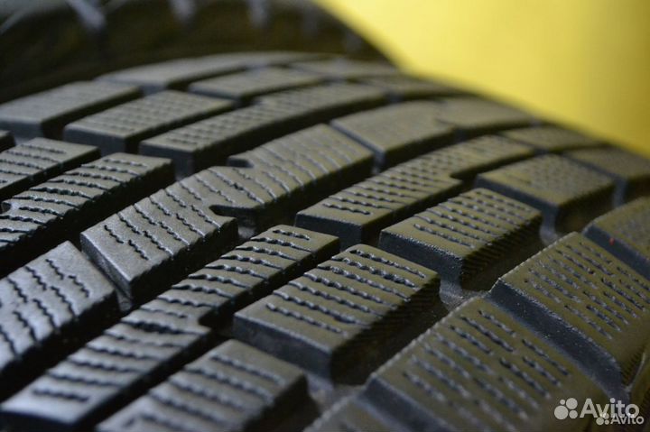 Yokohama Ice Guard IG30 175/65 R14