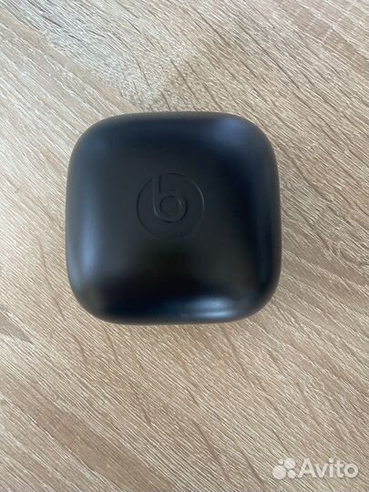 Наушники applePowerBeats