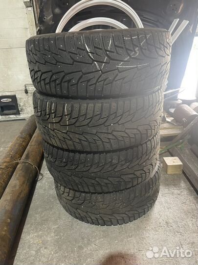 Hankook Winter I'Pike 225/45 R18 95T