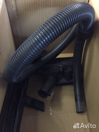 Пылесос Daewoo RC-153