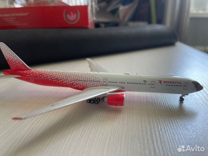 Модель самолета Boeing 777 Россия 