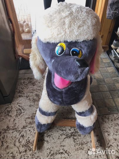 Детская игрушка качалка