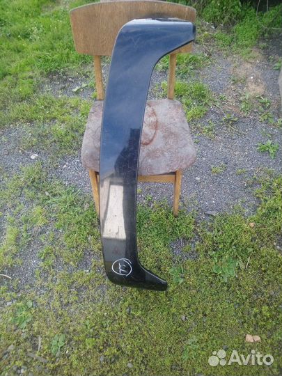 Спойлер верхний калдина 215 кузов