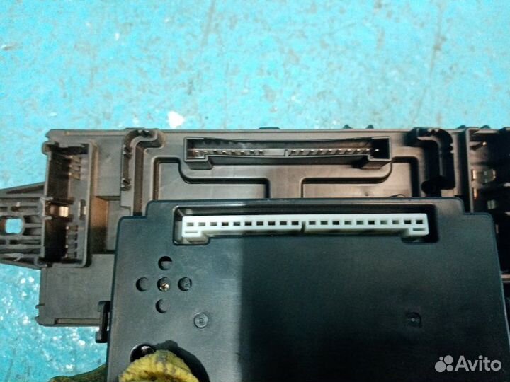 Блок предохранителей Mitsubishi FTO DE3A 6a12