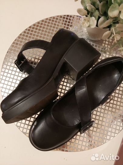 Туфли на платформе 39