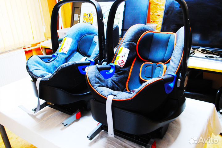 Автокресло Romer Baby Safe i-size + база с isofix