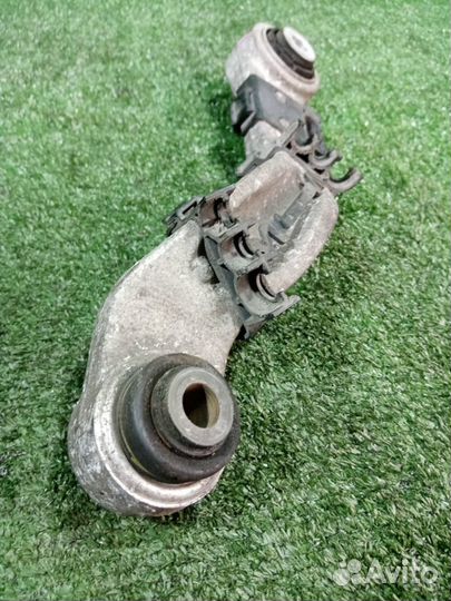 Рычаг подвески верхний задний правый Bmw 7 F04