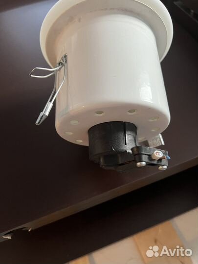 Плафон или встраиваемые светильники