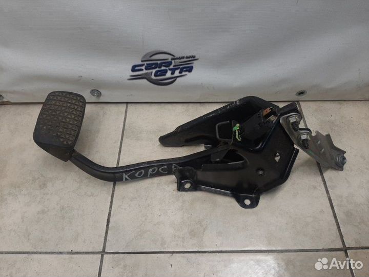 Педаль сцепления Opel Corsa C Z12XE 2004