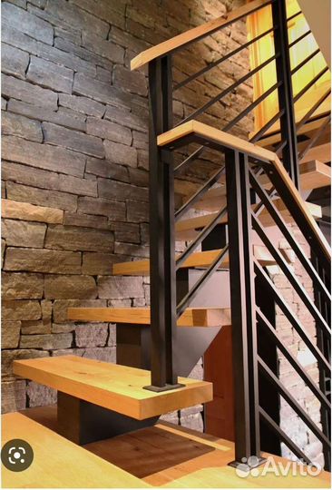 Металлические лестницы