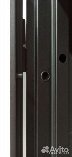 Дверь входная металлическая