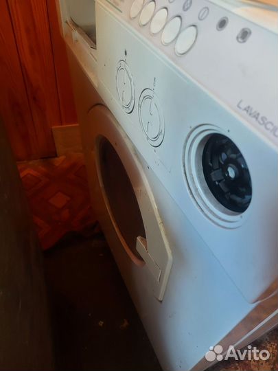Продам стиральную машину б.у на запчасти